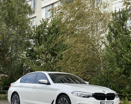 Белый БМВ 5 Серия, объемом двигателя 2 л и пробегом 89 тыс. км за 29500 $, фото 3 на Automoto.ua