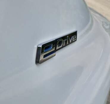 Білий БМВ 5 Серія, об'ємом двигуна 2 л та пробігом 165 тис. км за 27200 $, фото 56 на Automoto.ua