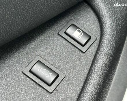 Белый БМВ 5 Серия, объемом двигателя 2 л и пробегом 117 тыс. км за 26690 $, фото 20 на Automoto.ua