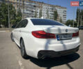 Белый БМВ 5 Серия, объемом двигателя 3 л и пробегом 178 тыс. км за 30500 $, фото 5 на Automoto.ua