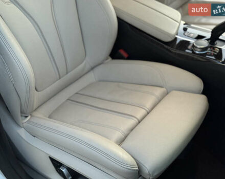 Белый БМВ 5 Серия, объемом двигателя 2 л и пробегом 70 тыс. км за 28888 $, фото 77 на Automoto.ua