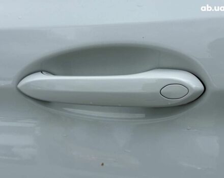 Белый БМВ 5 Серия, объемом двигателя 2 л и пробегом 117 тыс. км за 26690 $, фото 16 на Automoto.ua