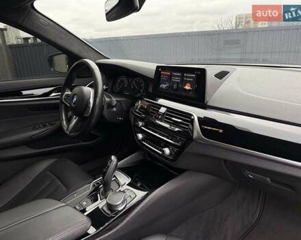 Белый БМВ 5 Серия, объемом двигателя 2 л и пробегом 229 тыс. км за 30000 $, фото 71 на Automoto.ua