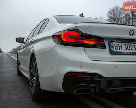 Белый БМВ 5 Серия, объемом двигателя 3 л и пробегом 101 тыс. км за 36500 $, фото 9 на Automoto.ua