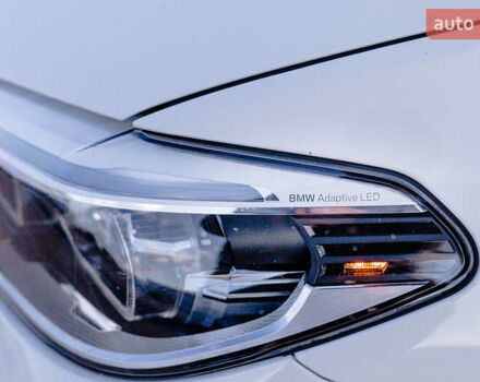 Белый БМВ 5 Серия, объемом двигателя 4.39 л и пробегом 103 тыс. км за 36000 $, фото 12 на Automoto.ua