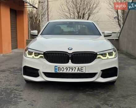 Белый БМВ 5 Серия, объемом двигателя 3 л и пробегом 157 тыс. км за 35499 $, фото 2 на Automoto.ua