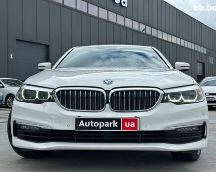 Белый БМВ 5 Серия, объемом двигателя 2 л и пробегом 117 тыс. км за 26690 $, фото 1 на Automoto.ua