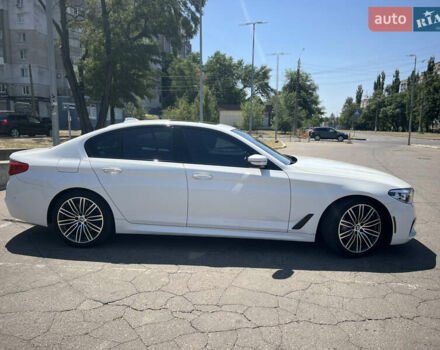 Белый БМВ 5 Серия, объемом двигателя 3 л и пробегом 178 тыс. км за 30500 $, фото 2 на Automoto.ua