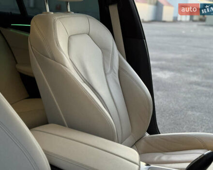 Белый БМВ 5 Серия, объемом двигателя 2 л и пробегом 70 тыс. км за 28888 $, фото 79 на Automoto.ua