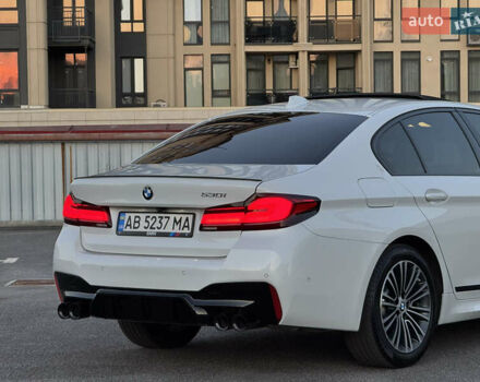 Белый БМВ 5 Серия, объемом двигателя 2 л и пробегом 70 тыс. км за 28888 $, фото 33 на Automoto.ua