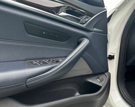 Белый БМВ 5 Серия, объемом двигателя 2 л и пробегом 85 тыс. км за 24500 $, фото 12 на Automoto.ua