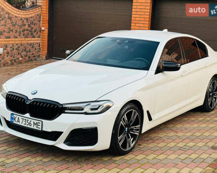 Белый БМВ 5 Серия, объемом двигателя 2 л и пробегом 220 тыс. км за 25800 $, фото 5 на Automoto.ua