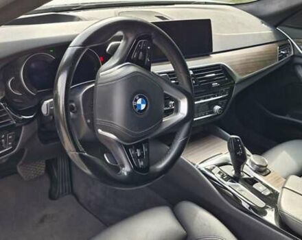 Белый БМВ 5 Серия, объемом двигателя 2 л и пробегом 168 тыс. км за 25100 $, фото 71 на Automoto.ua