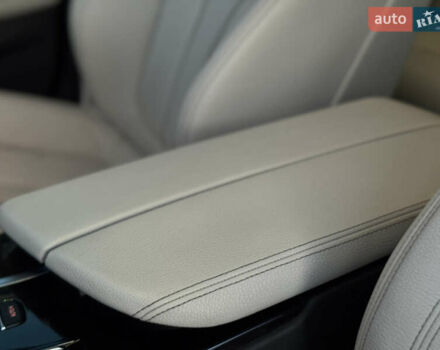 Белый БМВ 5 Серия, объемом двигателя 2 л и пробегом 70 тыс. км за 28888 $, фото 72 на Automoto.ua