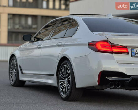 Белый БМВ 5 Серия, объемом двигателя 2 л и пробегом 70 тыс. км за 28888 $, фото 49 на Automoto.ua