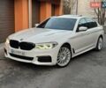 Белый БМВ 5 Серия, объемом двигателя 3 л и пробегом 157 тыс. км за 35499 $, фото 1 на Automoto.ua