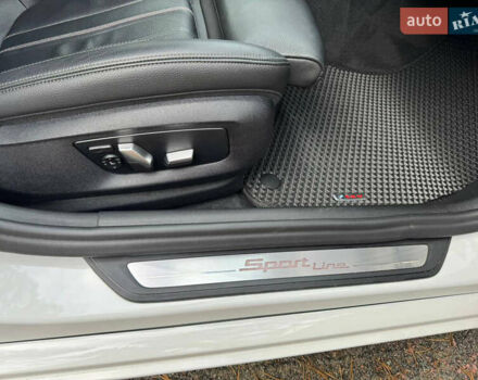 БМВ 5 Серия 2018 в Буче на Automoto.ua Белый БМВ 5 Серия, объемом двигателя 2.99 л и пробегом 108 тыс. км за 45000 $, фото 7 на Automoto.ua