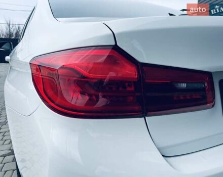 Білий БМВ 5 Серія, об'ємом двигуна 2.99 л та пробігом 121 тис. км за 40000 $, фото 13 на Automoto.ua