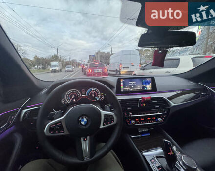 Белый БМВ 5 Серия, объемом двигателя 2 л и пробегом 86 тыс. км за 32000 $, фото 4 на Automoto.ua