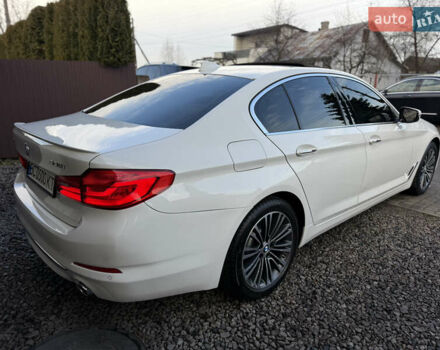 Белый БМВ 5 Серия, объемом двигателя 2 л и пробегом 215 тыс. км за 22950 $, фото 14 на Automoto.ua