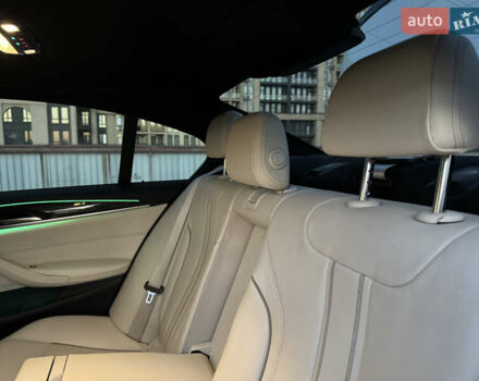 Белый БМВ 5 Серия, объемом двигателя 2 л и пробегом 70 тыс. км за 28888 $, фото 91 на Automoto.ua