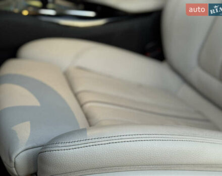 Белый БМВ 5 Серия, объемом двигателя 2 л и пробегом 70 тыс. км за 28888 $, фото 70 на Automoto.ua