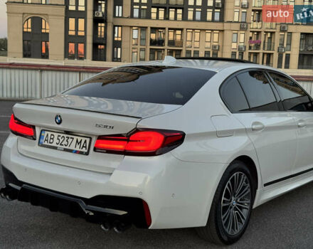 Белый БМВ 5 Серия, объемом двигателя 2 л и пробегом 70 тыс. км за 28888 $, фото 41 на Automoto.ua