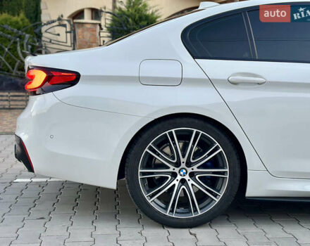 Белый БМВ 5 Серия, объемом двигателя 3 л и пробегом 204 тыс. км за 27500 $, фото 13 на Automoto.ua