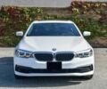 Білий БМВ 5 Серія, об'ємом двигуна 2 л та пробігом 49 тис. км за 10500 $, фото 1 на Automoto.ua