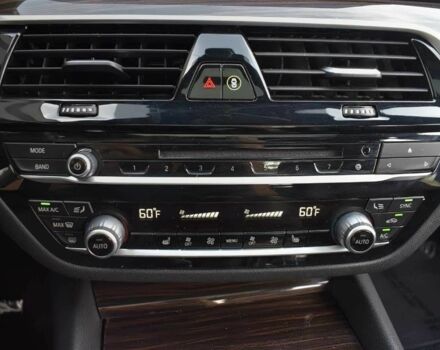 Белый БМВ 5 Серия, объемом двигателя 3 л и пробегом 67 тыс. км за 17000 $, фото 18 на Automoto.ua