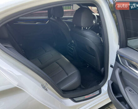 Белый БМВ 5 Серия, объемом двигателя 2 л и пробегом 118 тыс. км за 30900 $, фото 25 на Automoto.ua