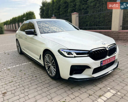 Белый БМВ 5 Серия, объемом двигателя 2 л и пробегом 118 тыс. км за 30900 $, фото 6 на Automoto.ua