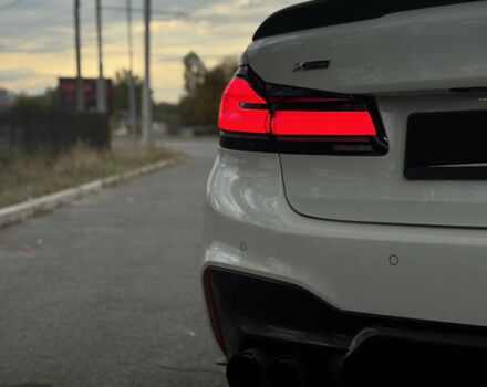 Белый БМВ 5 Серия, объемом двигателя 3 л и пробегом 105 тыс. км за 35999 $, фото 13 на Automoto.ua