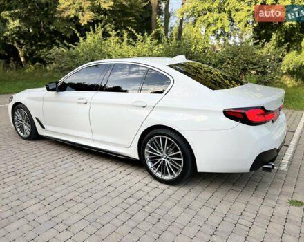 Белый БМВ 5 Серия, объемом двигателя 2 л и пробегом 118 тыс. км за 30900 $, фото 13 на Automoto.ua