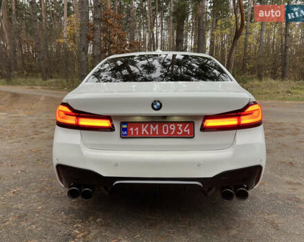 Білий БМВ 5 Серія, об'ємом двигуна 2 л та пробігом 122 тис. км за 29300 $, фото 11 на Automoto.ua