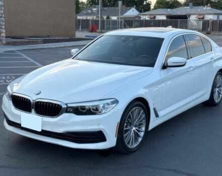 Белый БМВ 5 Серия, объемом двигателя 2 л и пробегом 32 тыс. км за 23000 $, фото 2 на Automoto.ua