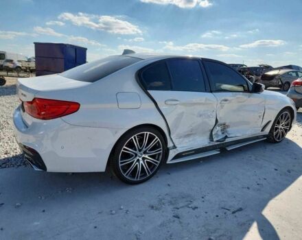 Белый БМВ 5 Серия, объемом двигателя 3 л и пробегом 65 тыс. км за 10000 $, фото 2 на Automoto.ua