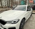 Белый БМВ 5 Серия, объемом двигателя 3 л и пробегом 109 тыс. км за 36500 $, фото 1 на Automoto.ua