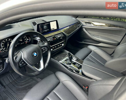 Белый БМВ 5 Серия, объемом двигателя 2 л и пробегом 118 тыс. км за 30900 $, фото 20 на Automoto.ua