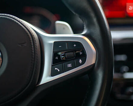 Білий БМВ 5 Серія, об'ємом двигуна 3 л та пробігом 56 тис. км за 50000 $, фото 38 на Automoto.ua