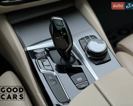 Белый БМВ 5 Серия, объемом двигателя 4.39 л и пробегом 110 тыс. км за 38900 $, фото 41 на Automoto.ua