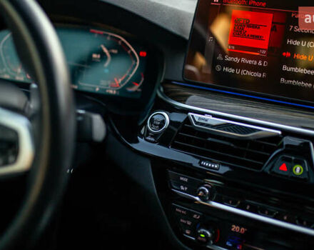 Білий БМВ 5 Серія, об'ємом двигуна 3 л та пробігом 56 тис. км за 50000 $, фото 52 на Automoto.ua