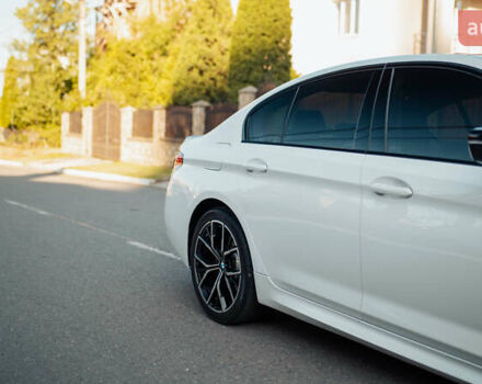 Білий БМВ 5 Серія, об'ємом двигуна 3 л та пробігом 56 тис. км за 50000 $, фото 17 на Automoto.ua