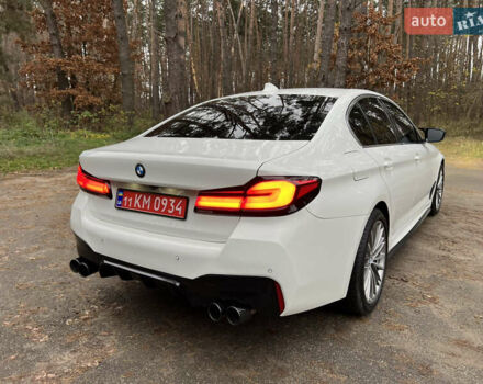 Білий БМВ 5 Серія, об'ємом двигуна 2 л та пробігом 122 тис. км за 29300 $, фото 10 на Automoto.ua