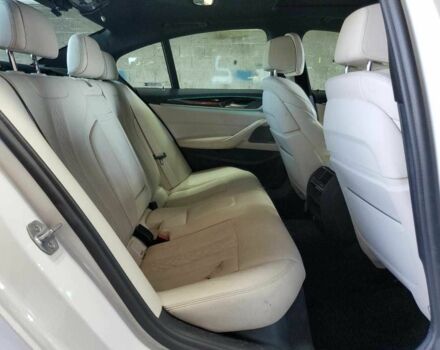 Белый БМВ 5 Серия, объемом двигателя 0 л и пробегом 76 тыс. км за 9999 $, фото 9 на Automoto.ua