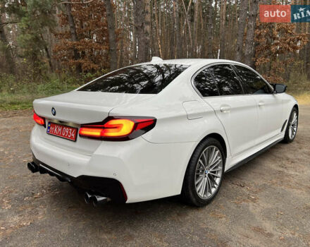 Білий БМВ 5 Серія, об'ємом двигуна 2 л та пробігом 122 тис. км за 29300 $, фото 9 на Automoto.ua