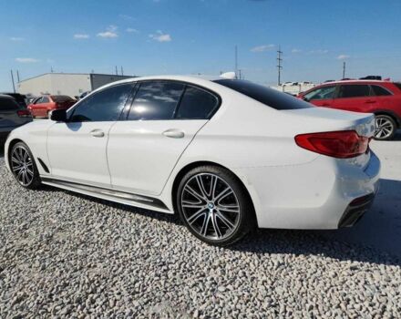 Белый БМВ 5 Серия, объемом двигателя 3 л и пробегом 65 тыс. км за 10000 $, фото 1 на Automoto.ua