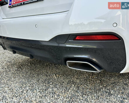 БМВ 5 Серия 2020 в Ивано-Франковске на Automoto.ua Белый БМВ 5 Серия, объемом двигателя 2 л и пробегом 174 тыс. км за 36750 $, фото 27 на Automoto.ua