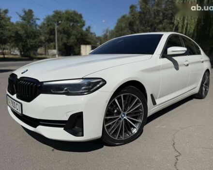 Белый БМВ 5 Серия, объемом двигателя 2 л и пробегом 128 тыс. км за 36999 $, фото 6 на Automoto.ua
