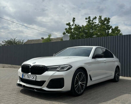 Білий БМВ 5 Серія, об'ємом двигуна 2 л та пробігом 99 тис. км за 36000 $, фото 7 на Automoto.ua